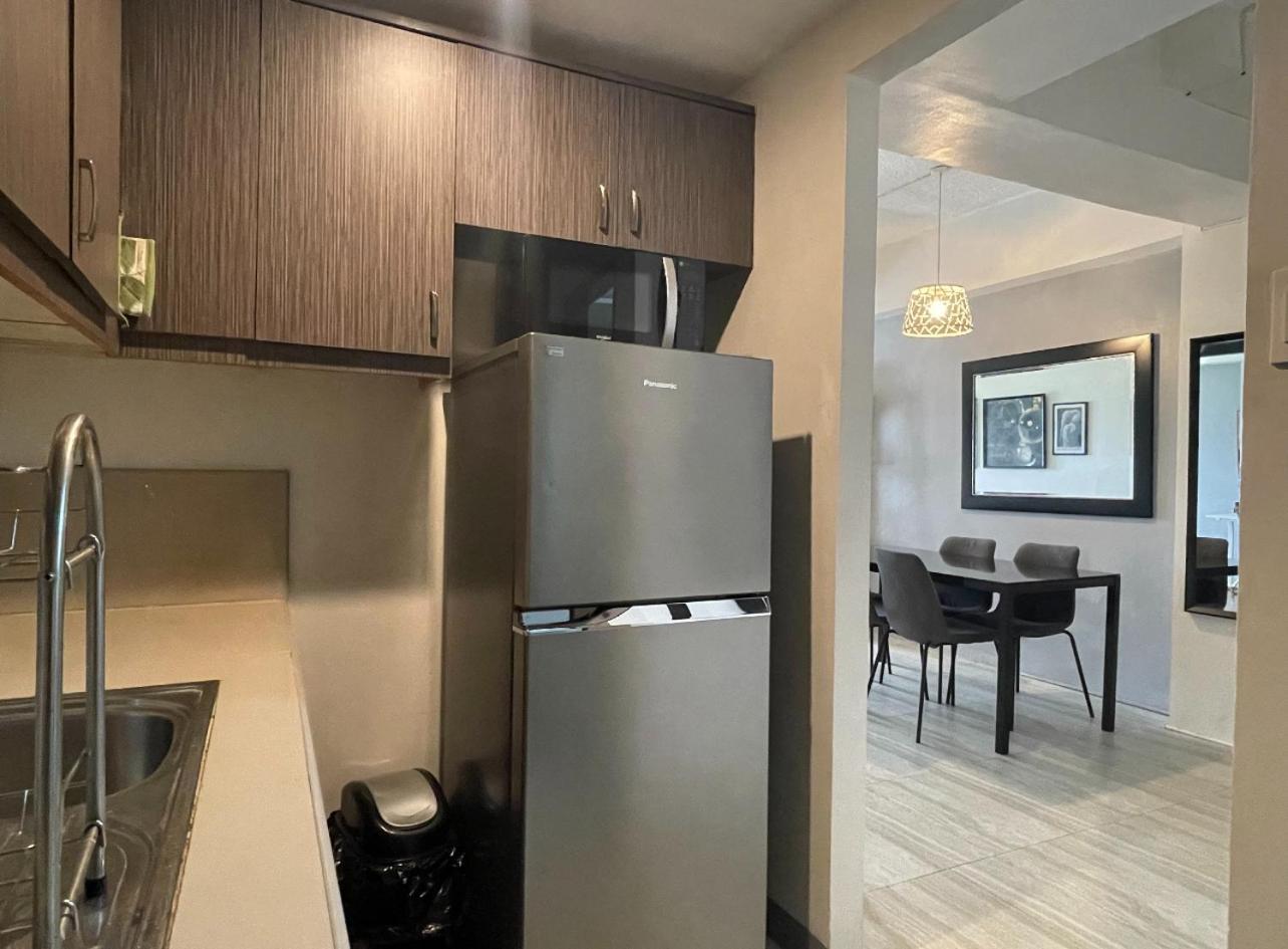 تاغويغ Spacious 1 Bedroom Unit Forbeswood Heights المظهر الخارجي الصورة