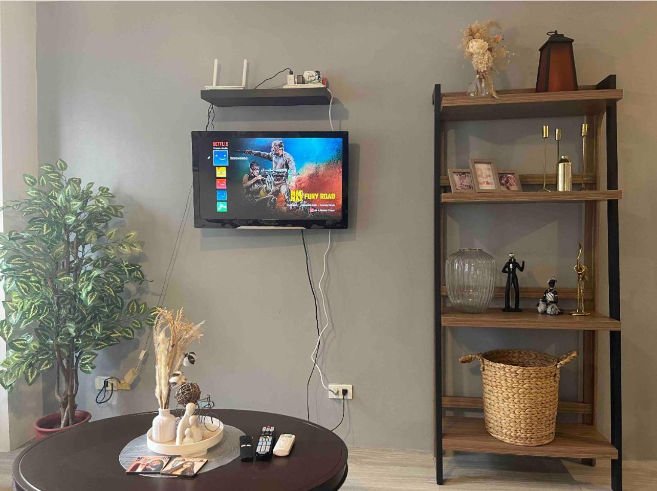 تاغويغ Spacious 1 Bedroom Unit Forbeswood Heights المظهر الخارجي الصورة